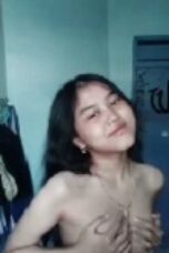 Arkadewi gadis desa mau disuruh Bugil